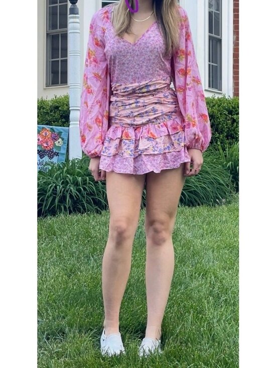 Pink Ripple Dresses & Skirts - Pink Ripple Floral Ruched Mini Dress Medium Pink V Neck Ruffle Flounce Boho